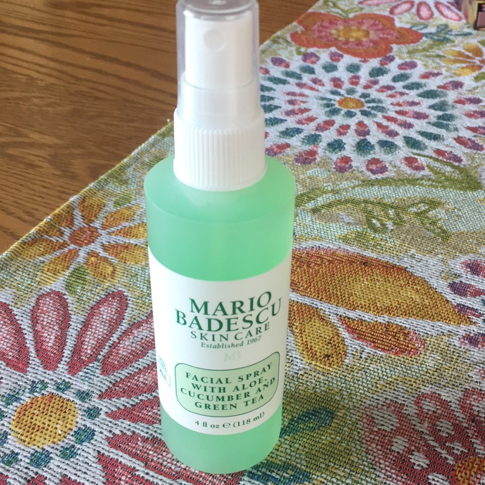 NWT Mario Badescu 4 oz Facial Spray